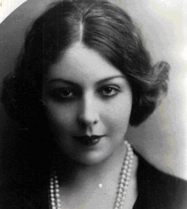 María Teresa León escribió obras de teatro, guiones de cine, novelas, libros de cuentos y de ensayo.