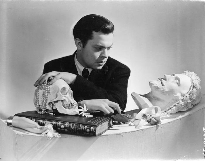 Cecil Beaton, Orson Welles, (1937).